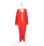 Gandoura rouge brodée traditionnelle