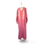 Jellaba marocaine brodée rose poudré