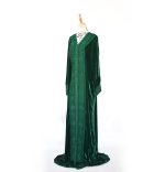 Caftan vert en velours avec broderies ton sur ton – Image 2